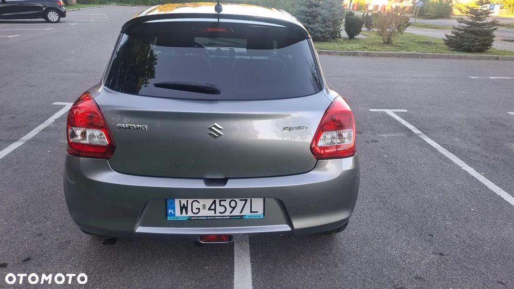 Suzuki Swift 1.2 Premium Plus - 7