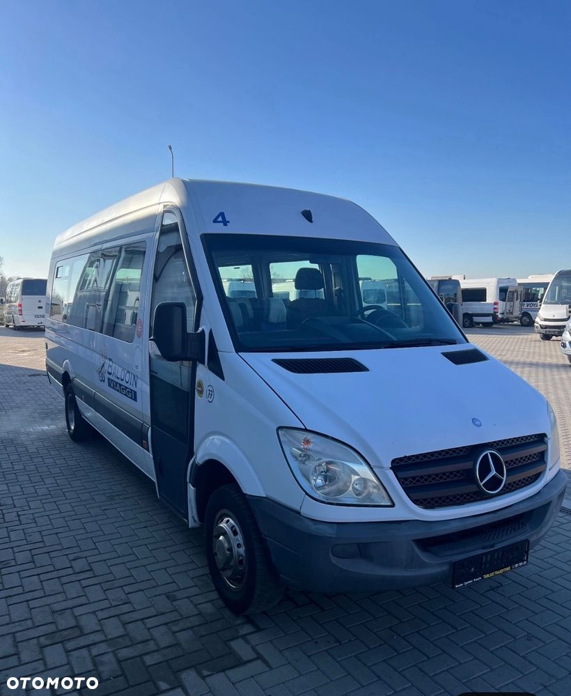 Mercedes-Benz 519 CDI - 1