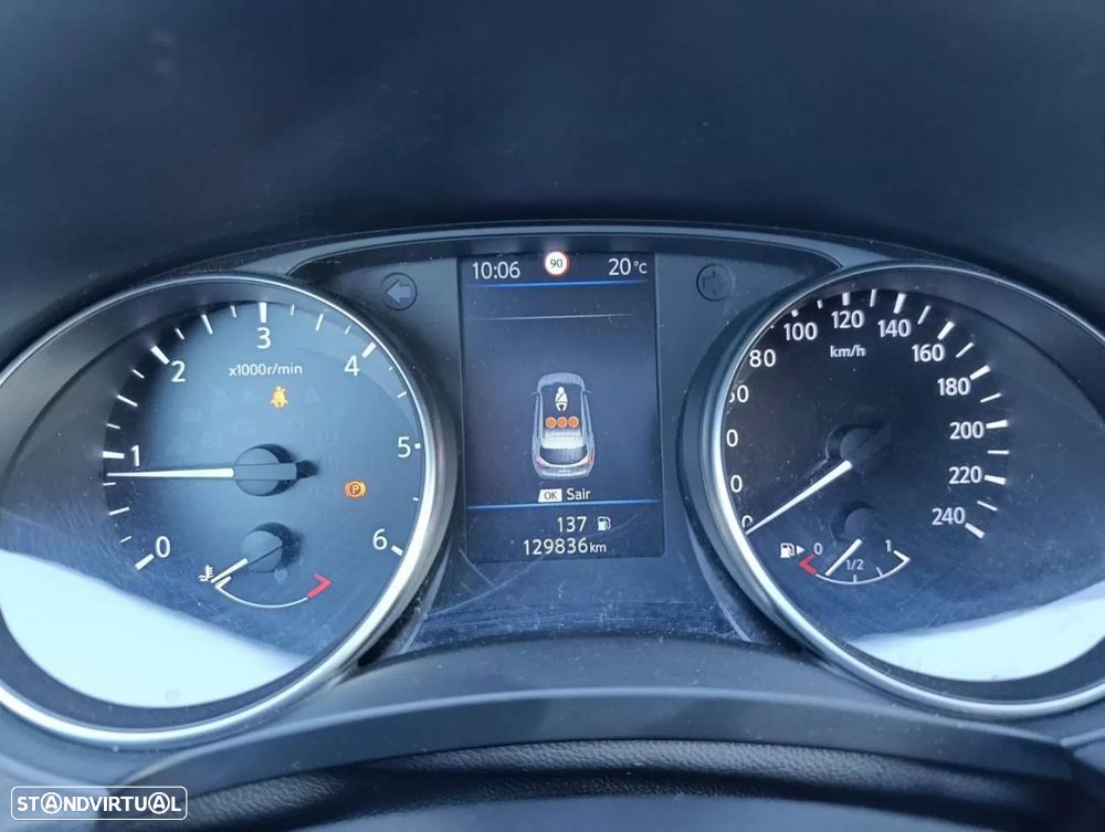 Nissan Qashqai 1.5 dCi N-Connecta J18 - 7