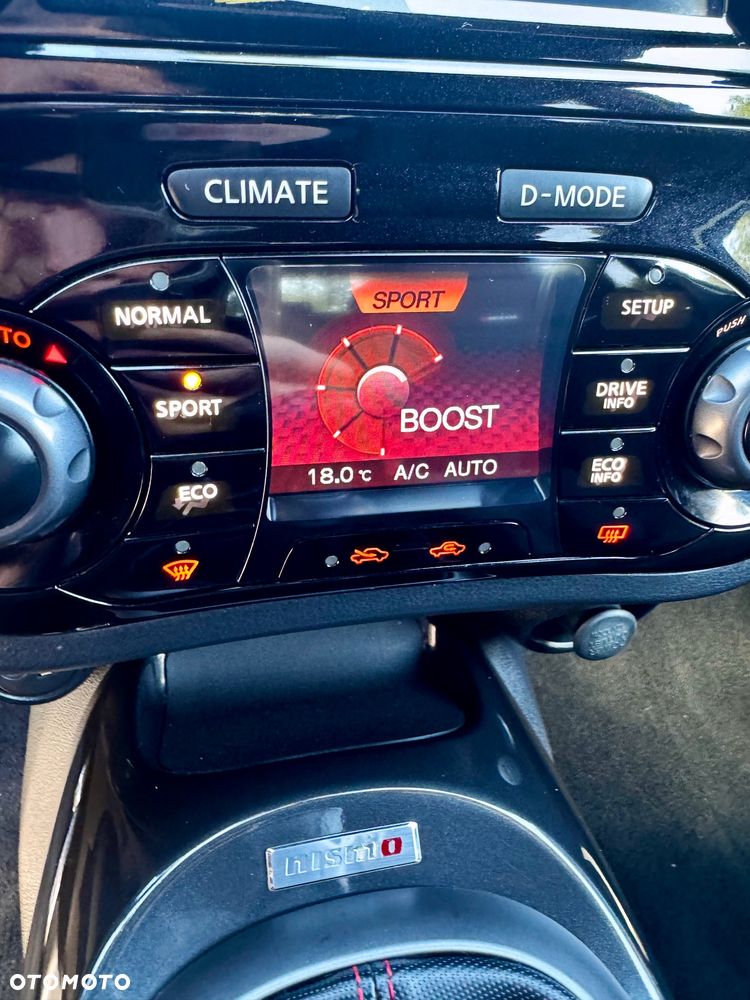 Nissan Juke 1.6 DIG-T Shiro - 11