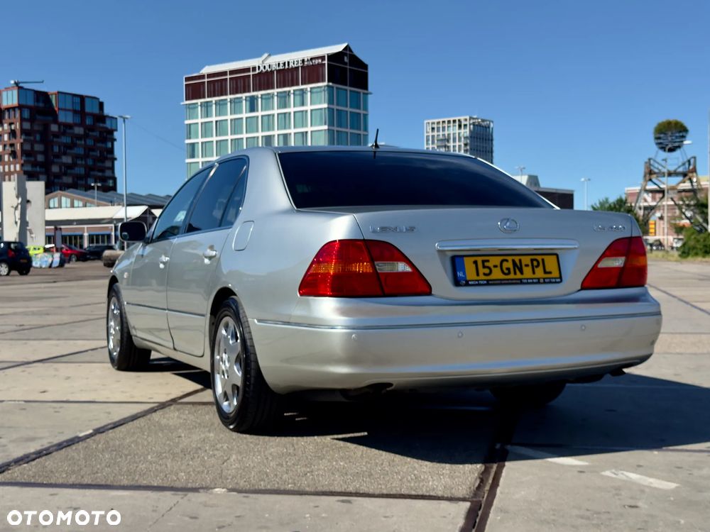 Lexus LS High Class - 6