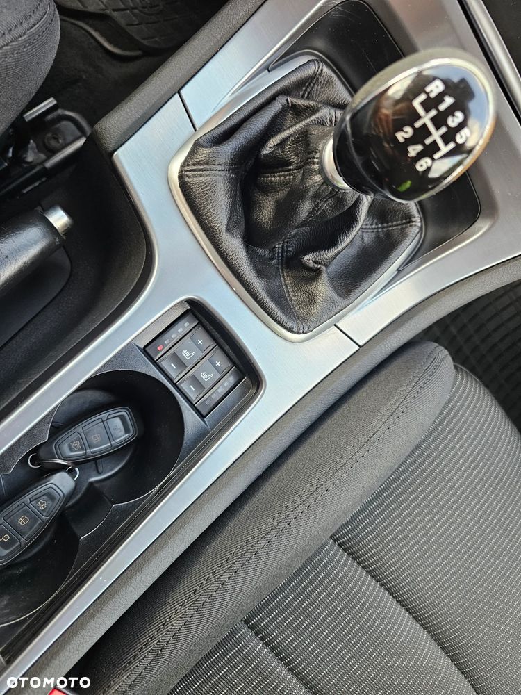 Ford Mondeo 2.0 TDCi Titanium - 10