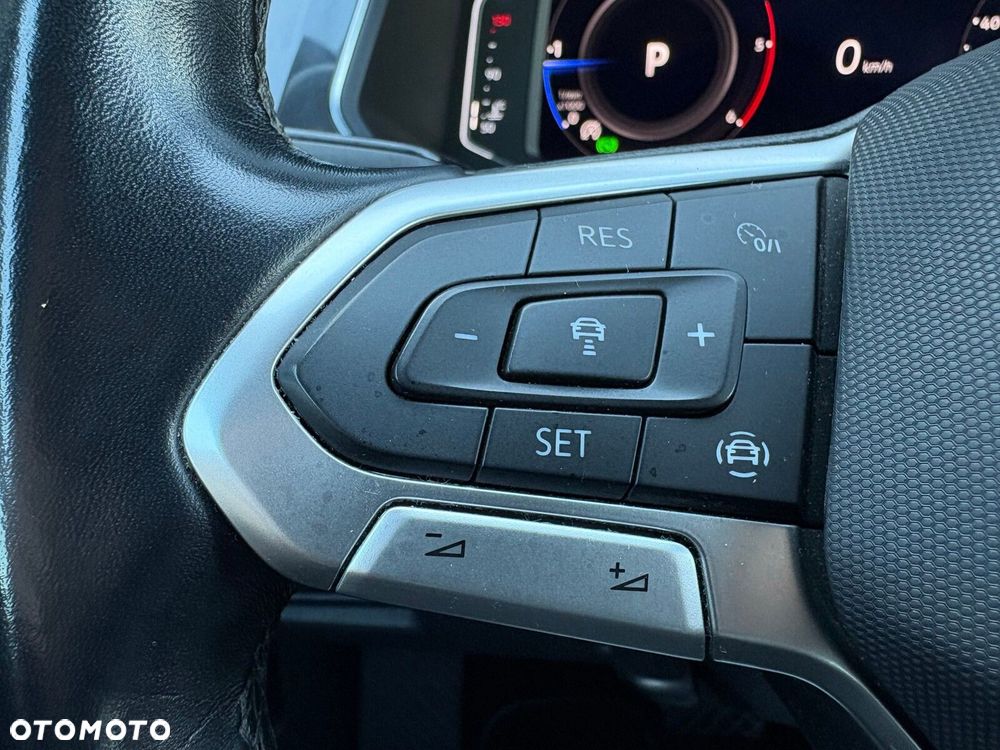 Volkswagen Tiguan Allspace - 24