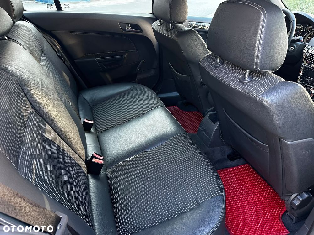 Opel Astra 1.9 CDTI Sport - 9