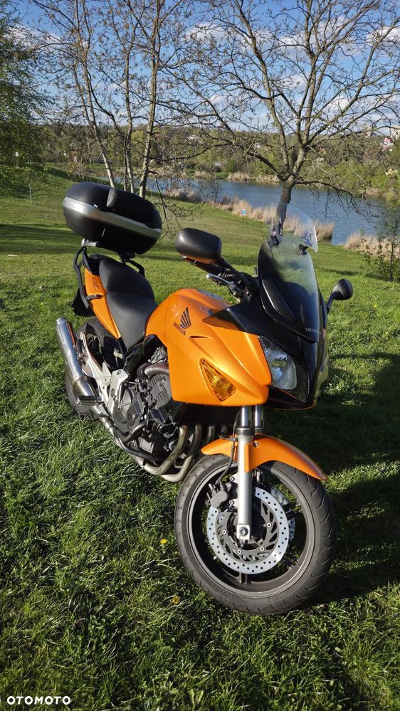 Honda CBF - 7