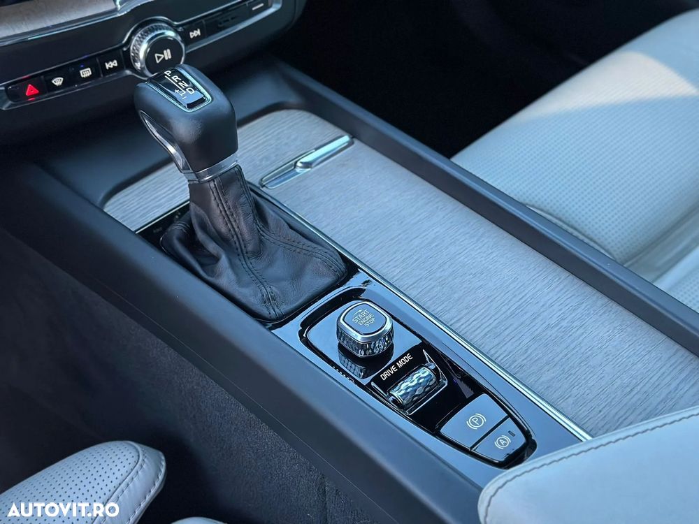 Volvo XC 60 - 2