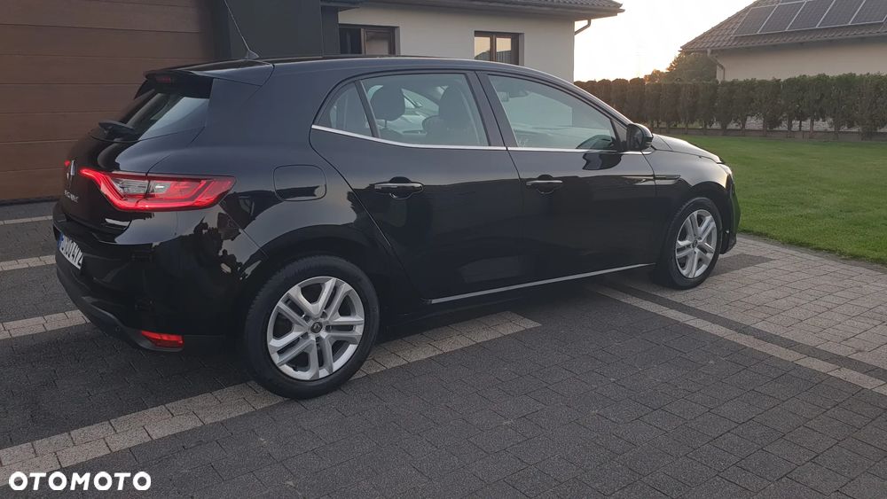 Renault Megane BLUE dCi 115 BOSE EDITION - 4