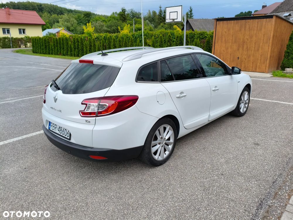 Renault Megane 1.2 16V TCe Energy Bose - 6