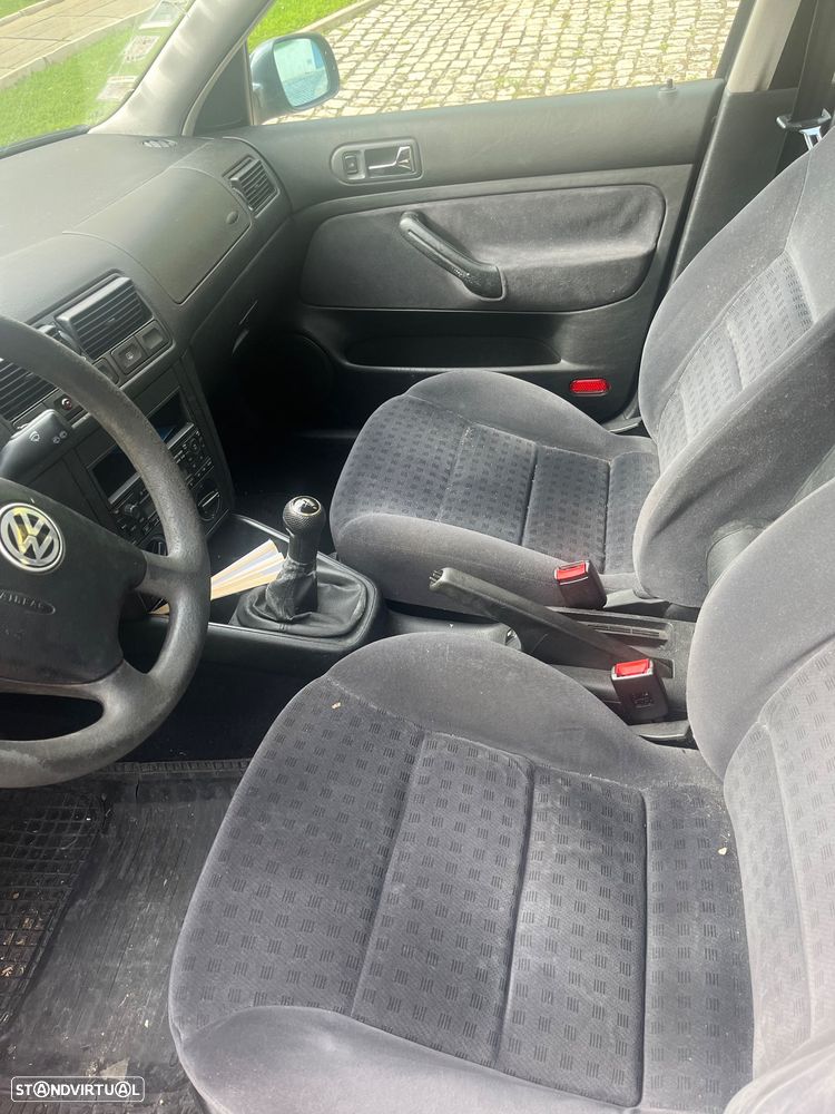 VW Golf - 7