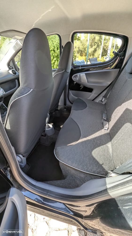 Peugeot 107 1.0 Black&Silver - 16