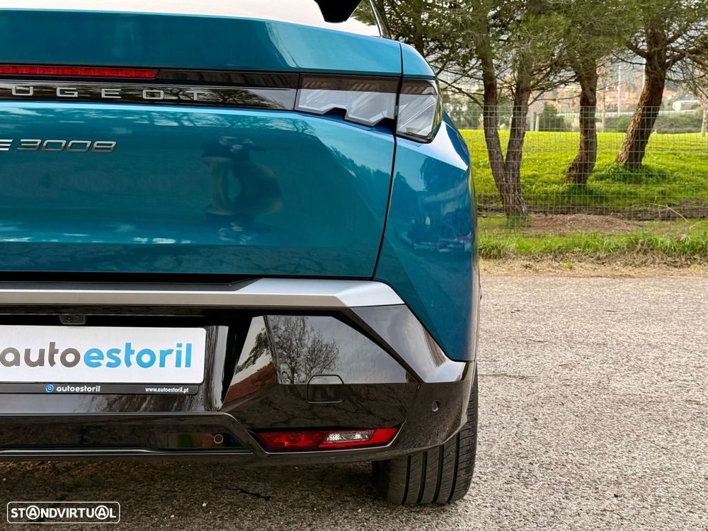 Peugeot E-3008 73 kWh GT - 22