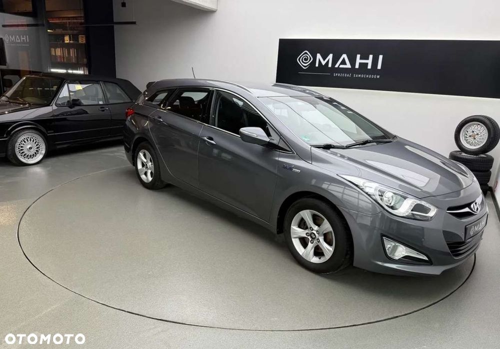 Hyundai i40 1.6 Comfort - 12