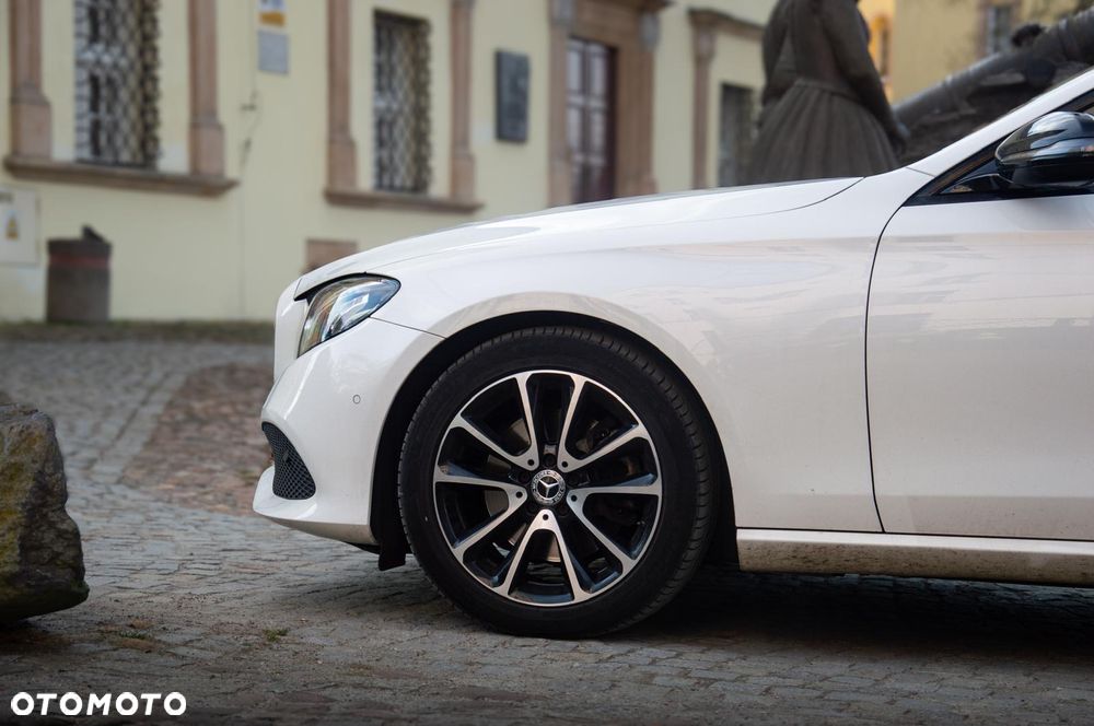 Mercedes-Benz Klasa E - 10