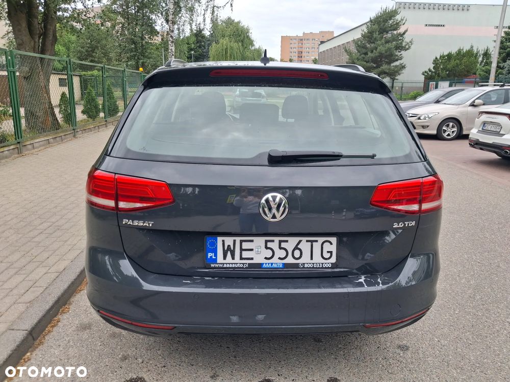 Volkswagen Passat 2.0 TDI BMT Trendline - 6