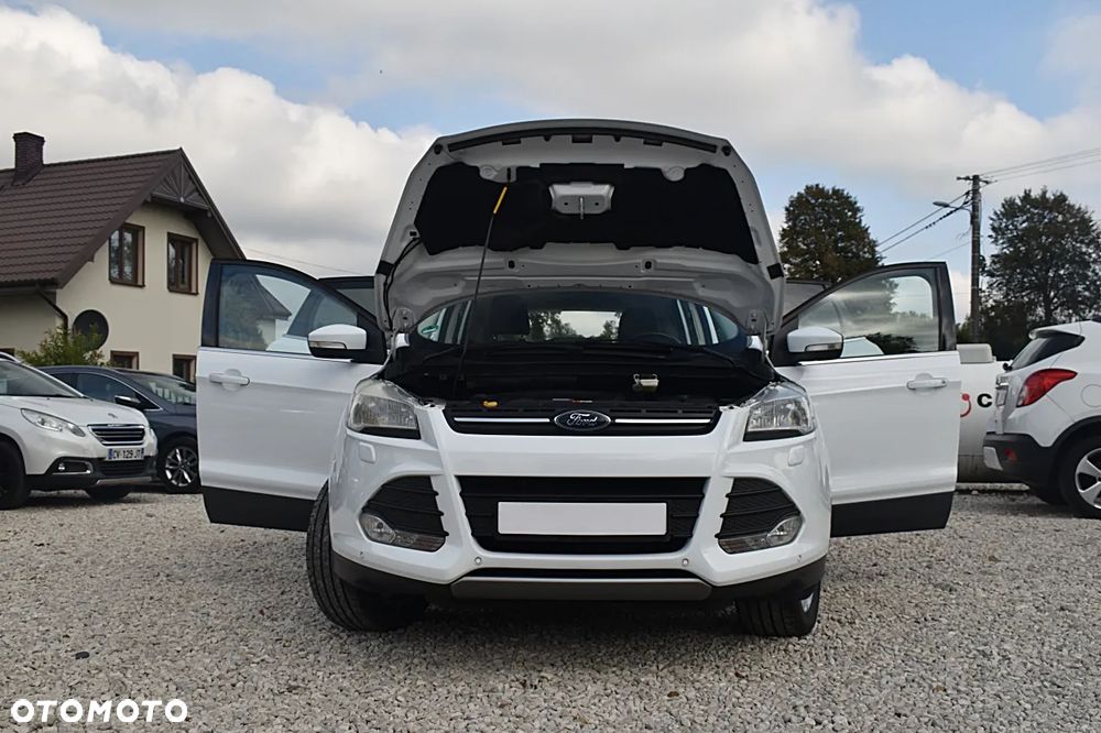 Ford Kuga 2.0 TDCi 2x4 SYNC - 12