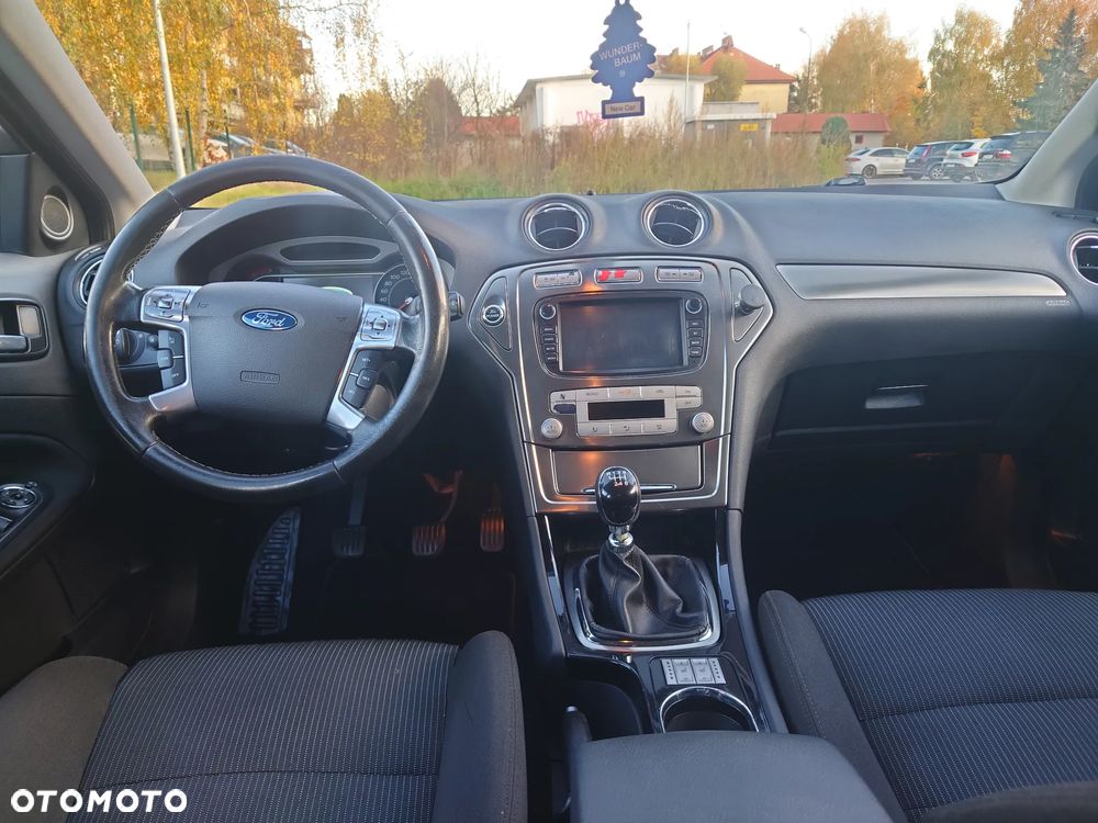 Ford Mondeo - 14