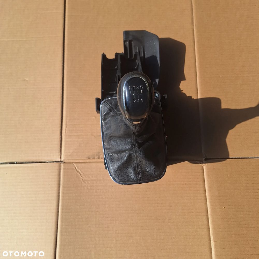 LEWAREK WYBIERAK  DRAZEK ZMIANY BIEGOW INSIGNIA A 2,0 CDTI 6 BIEGOW - 2