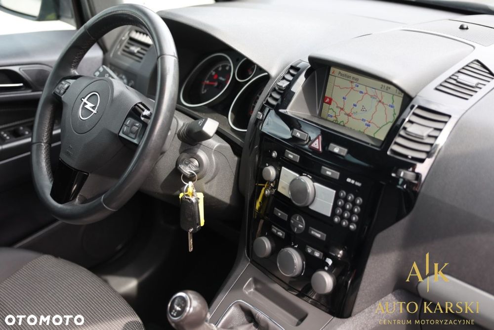 Opel Zafira - 22