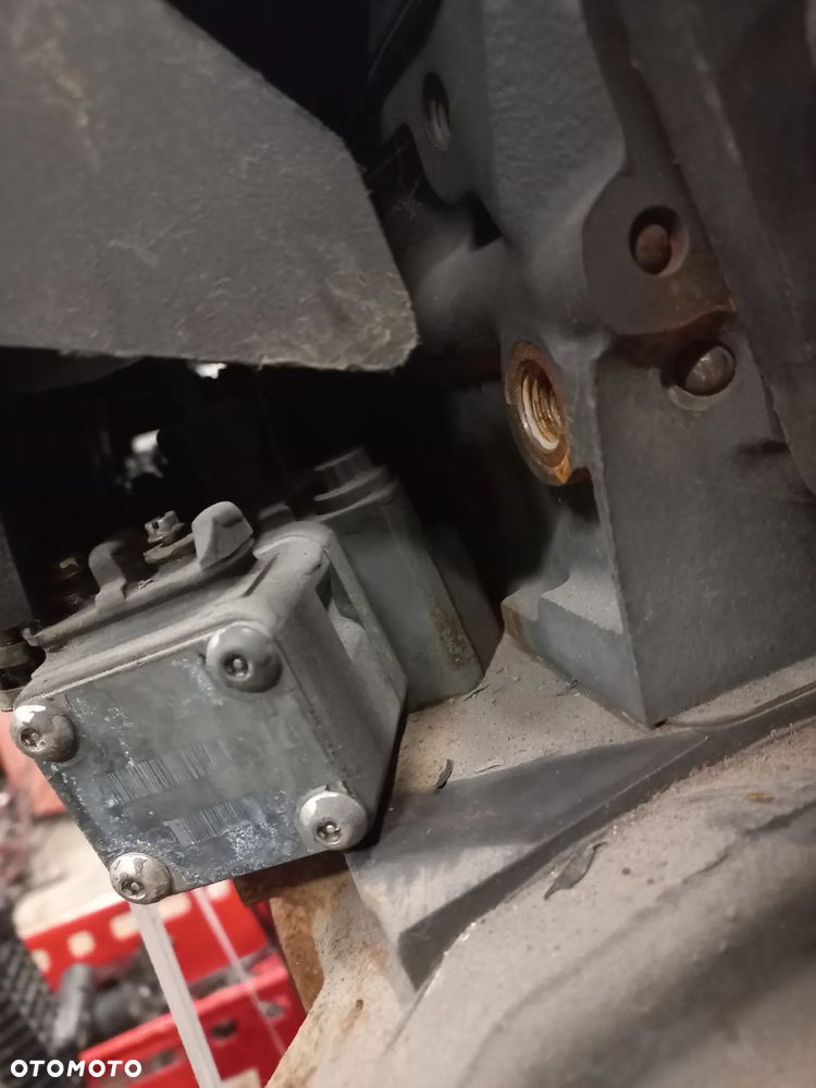 Silnik MERCEDES OM 904 ,blok,wał,głowica,wtryski,kolektor,koła rozrządu,manitou, A9040152002,WIĄZKA ELEKTRYCZNA,9040114201,om924,rozrząd, - 8