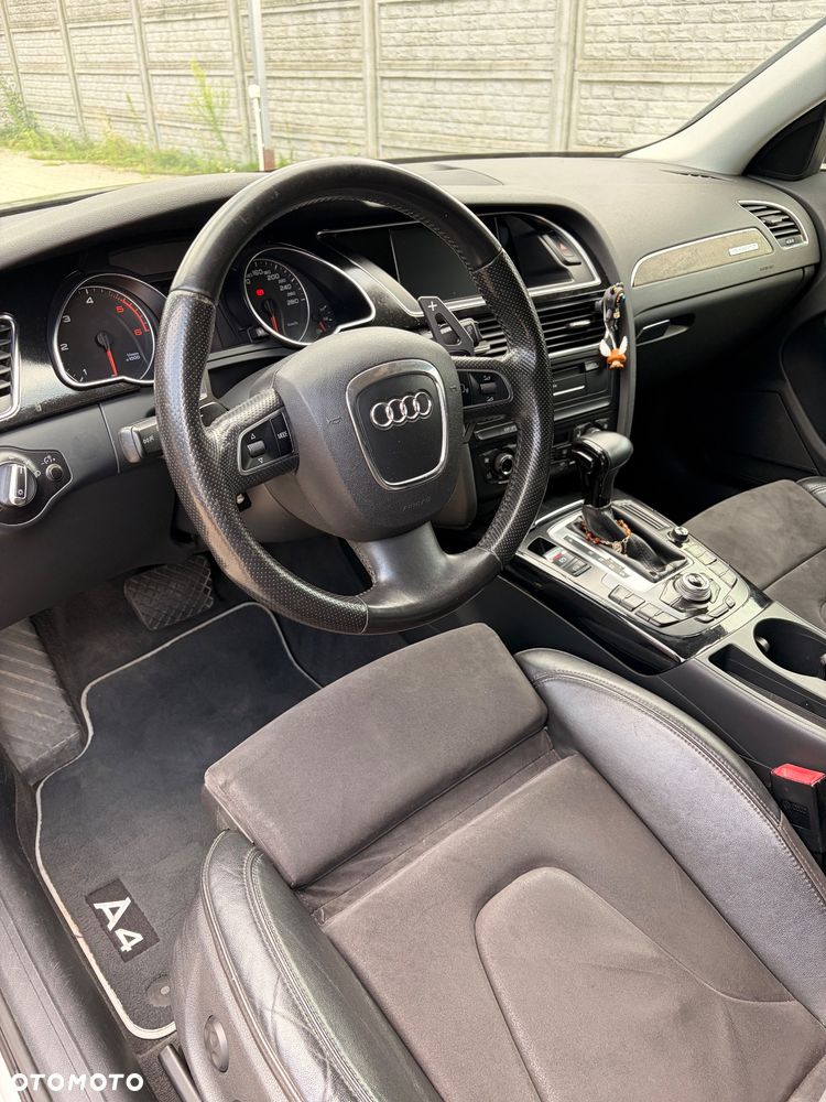 Audi A4 Avant 3.0 TDI Quattro S tronic - 22