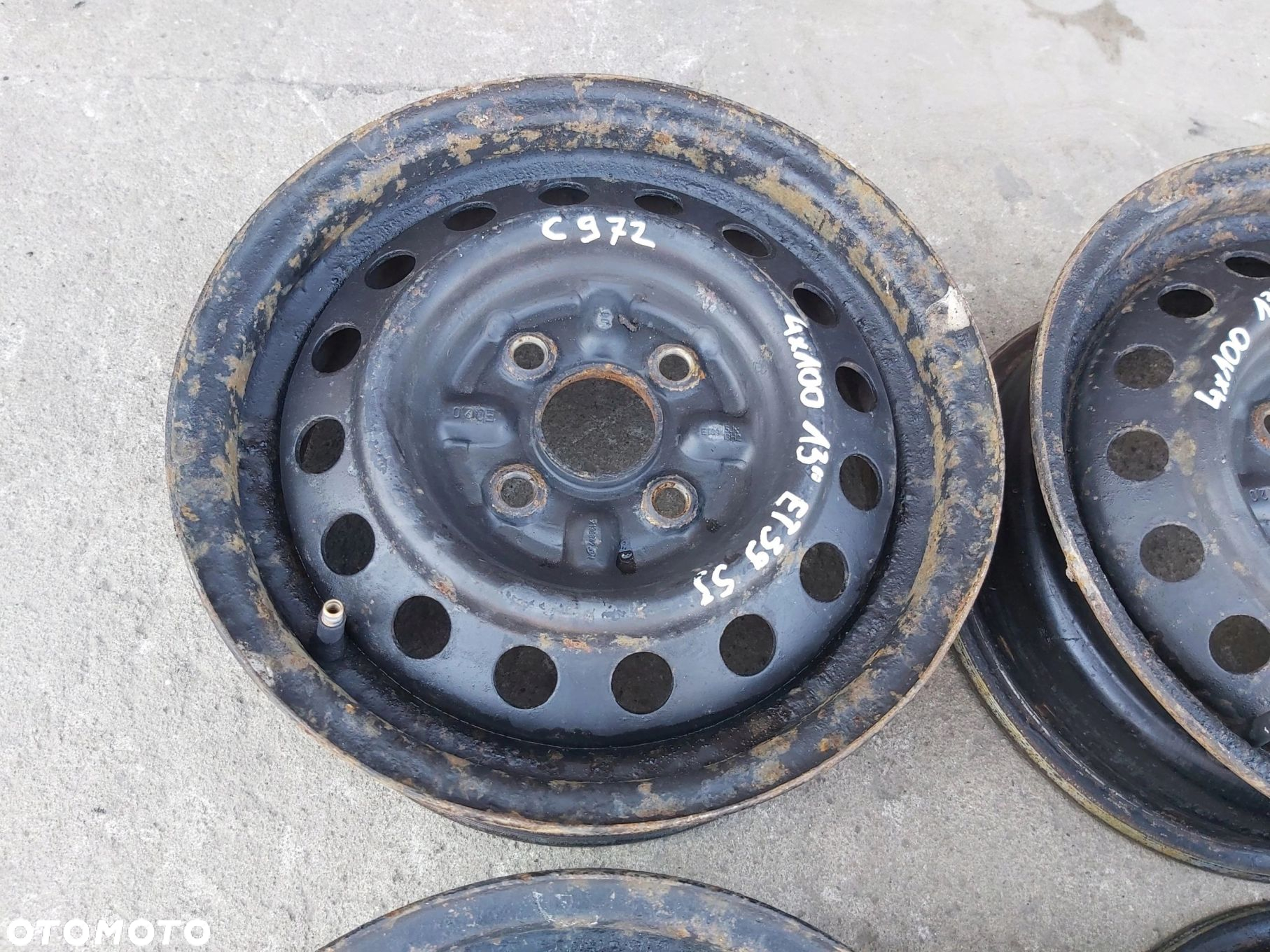 Toyota Yaris I felga stalowa 13 4x100 5J et39 - 2
