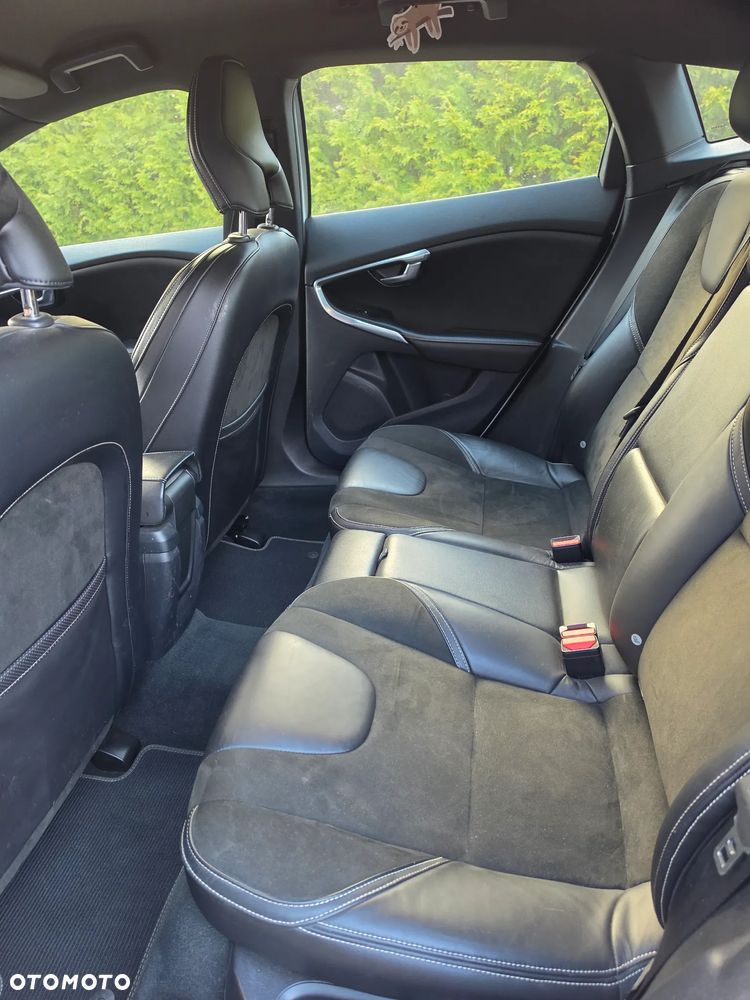 Volvo V40 D2 RDesign - 24