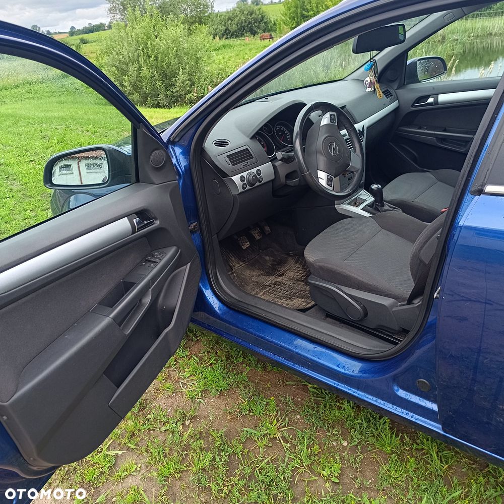 Opel Astra - 4