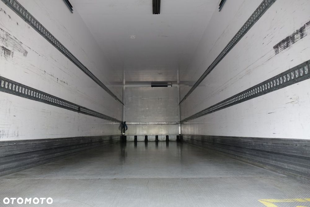 DAF LF 290 / CHŁODNIA / FRIGOBLOCK FK13 / EURO 6 / AUTOMAT / ROLETA / WINDA ZAŁADUNKOWA - 29