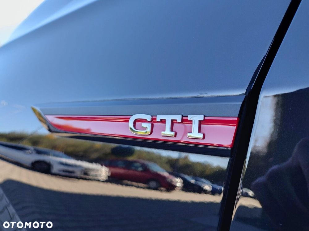 Volkswagen Golf 2.0 TSI GTI DSG - 29