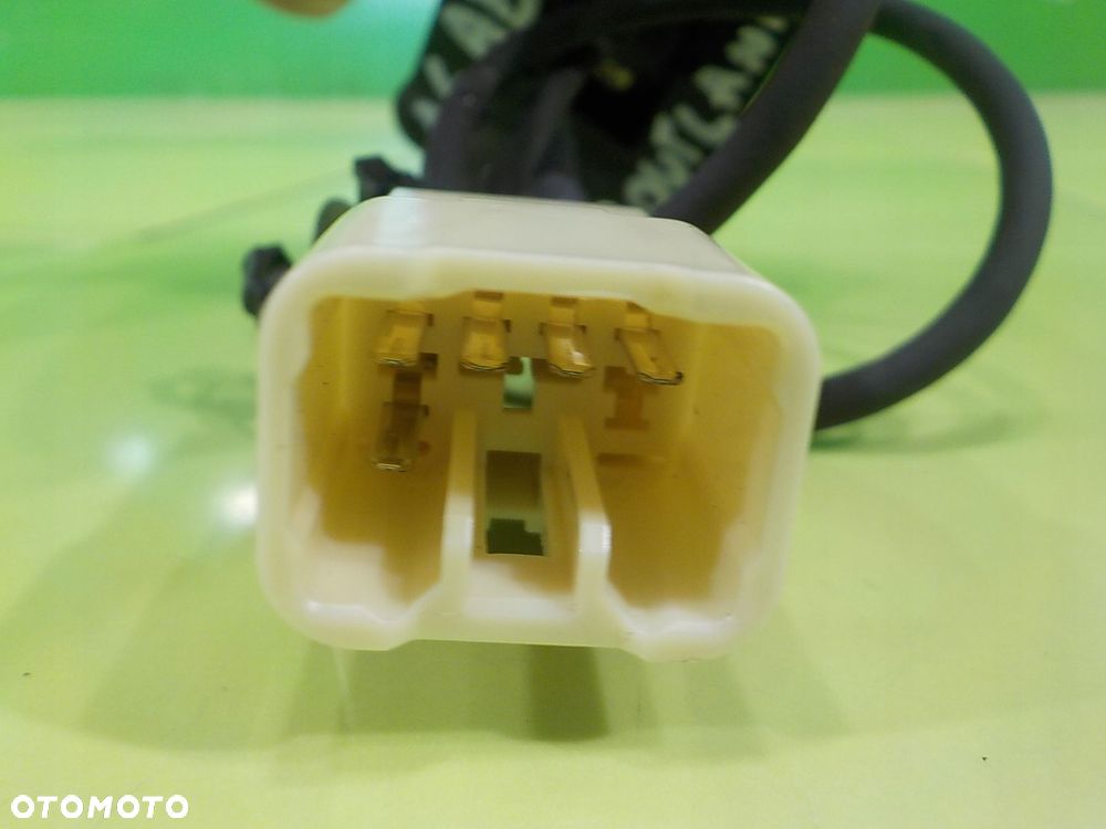 MITSUBISHI OUTLANDER 2.4 MIVEC AUT 08r 5D kamera cofania 8781A017 - 11