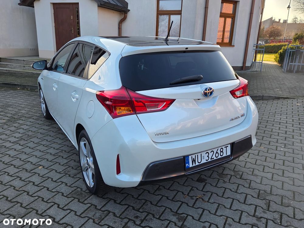 Toyota Auris - 10