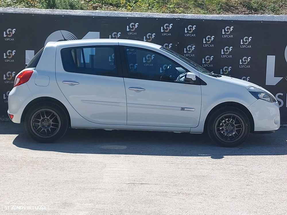 Renault Clio 1.5 dCi Confort - 8