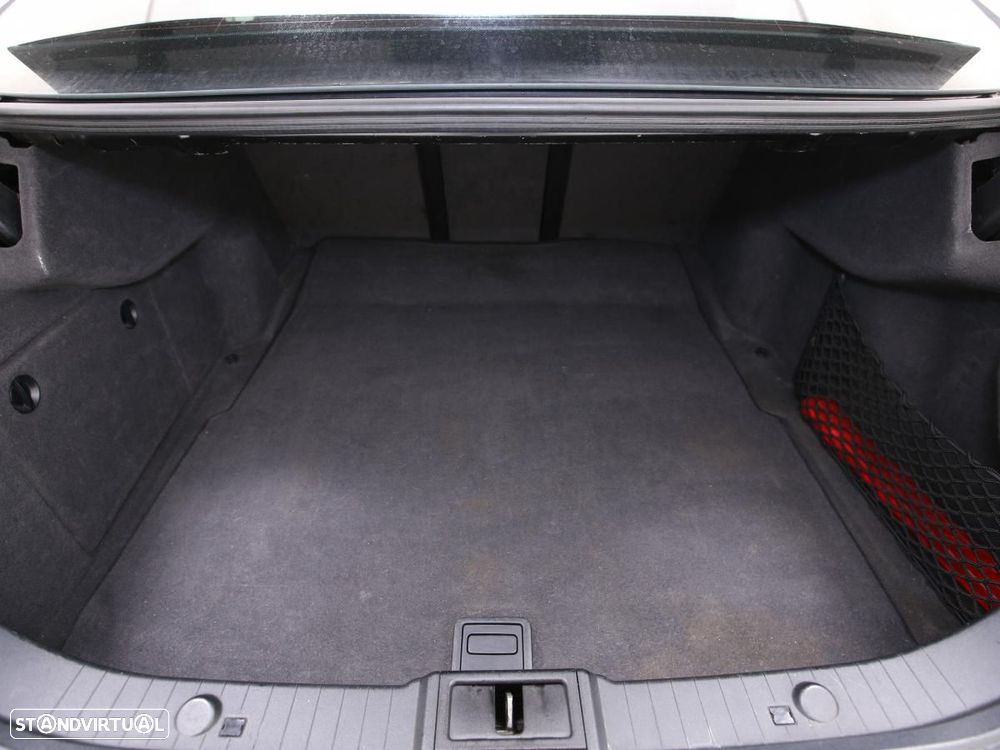 Mercedes-Benz CLS 320 CDi - 14