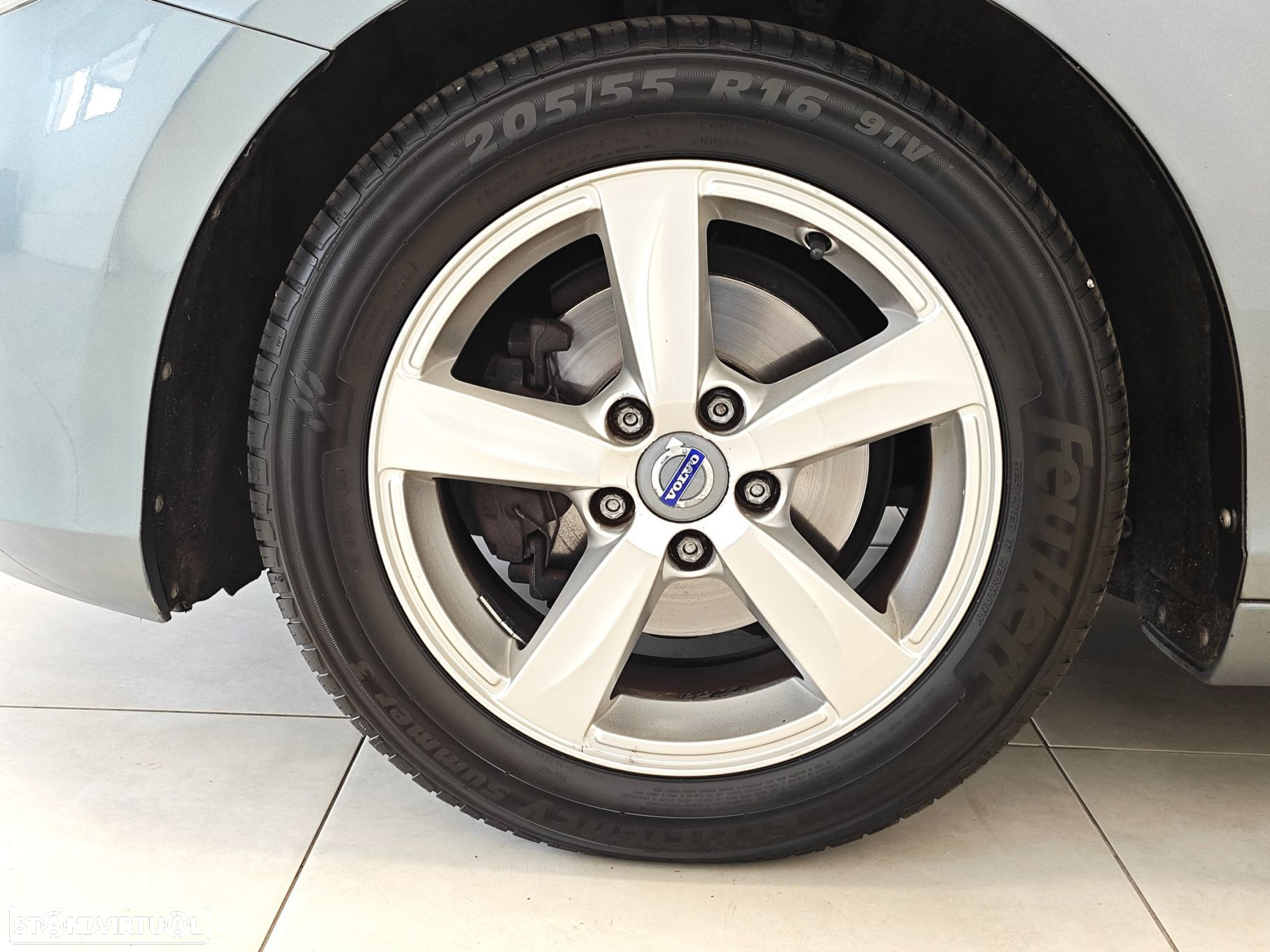 Volvo V40 1.6 D2 Momentum - 11