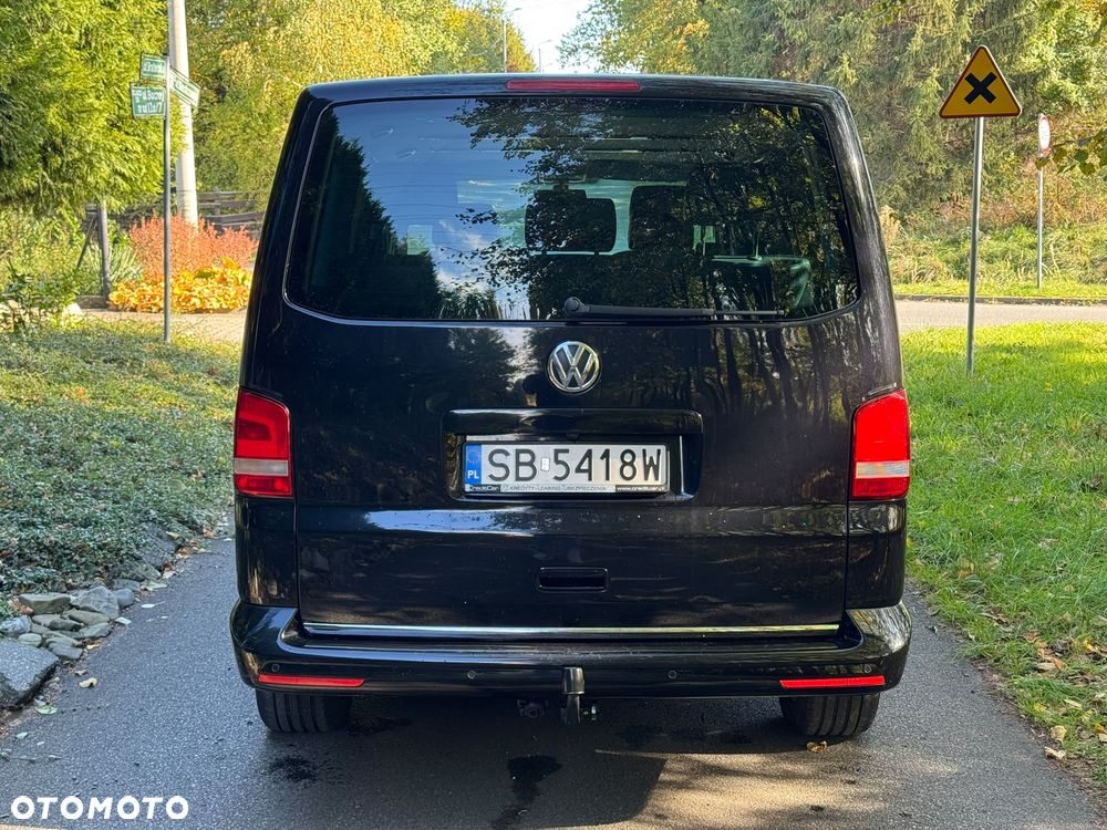 Volkswagen Multivan - 11
