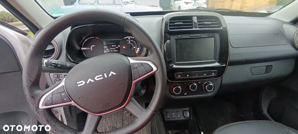 Dacia Spring Electric 45 Essential - 10