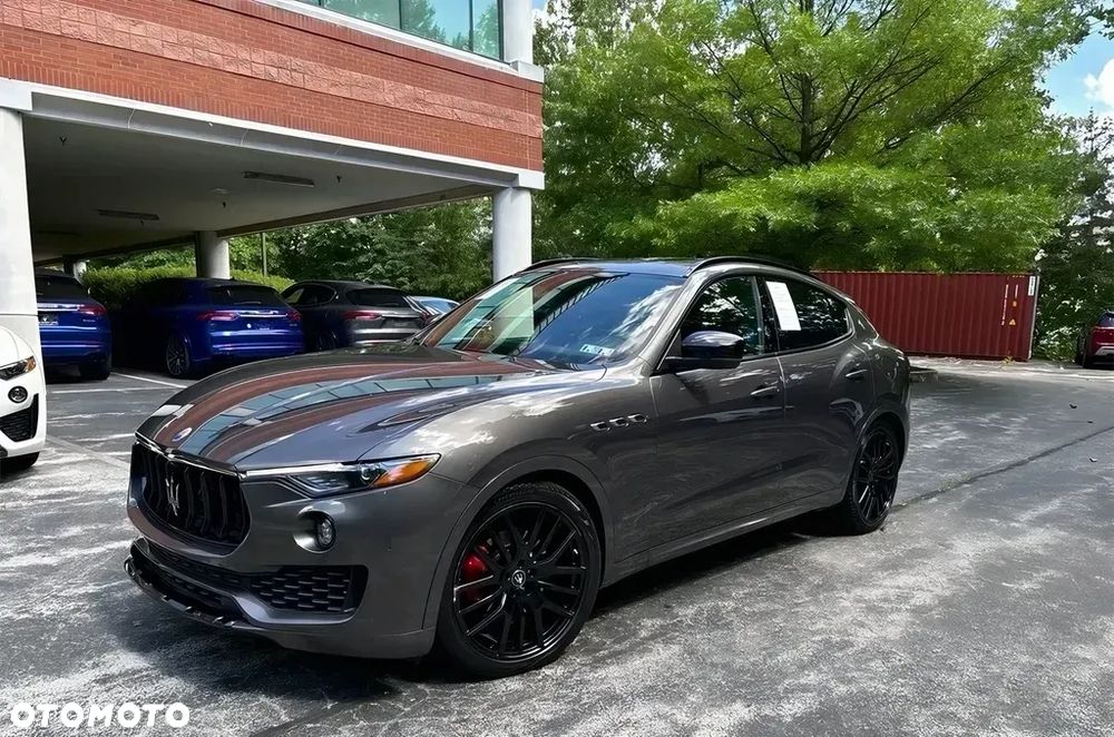Maserati Levante Q4 - 2