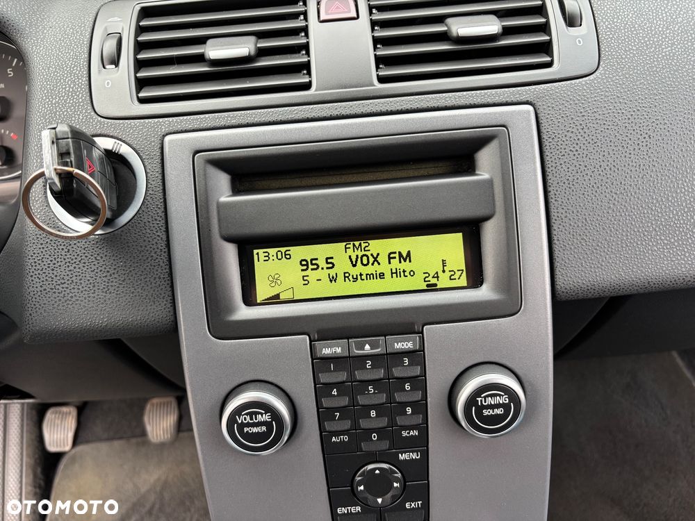 Volvo C30 1.8 Momentum - 18