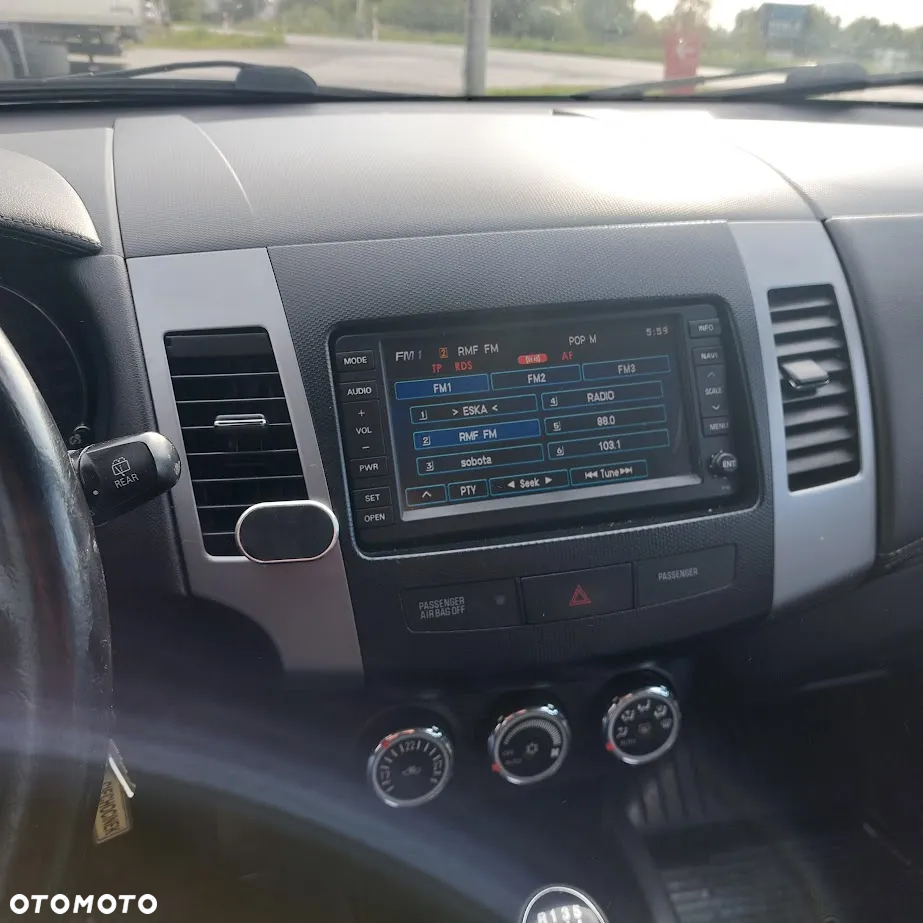 Peugeot 4007 2.2HDi Platinum - 8