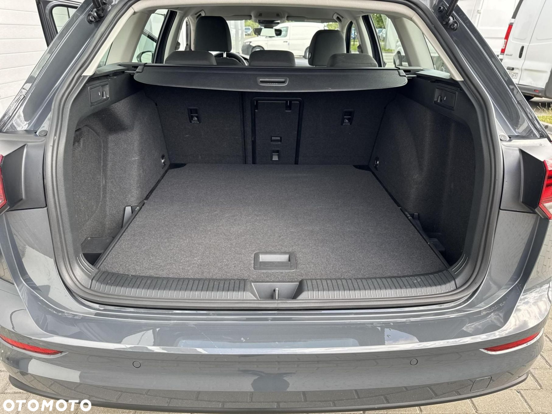 Volkswagen Golf - 18
