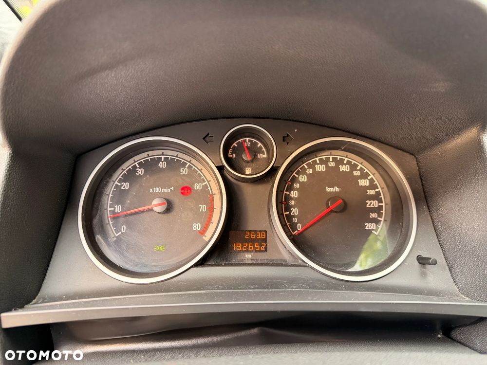 Opel Zafira 1.8 Family - 34