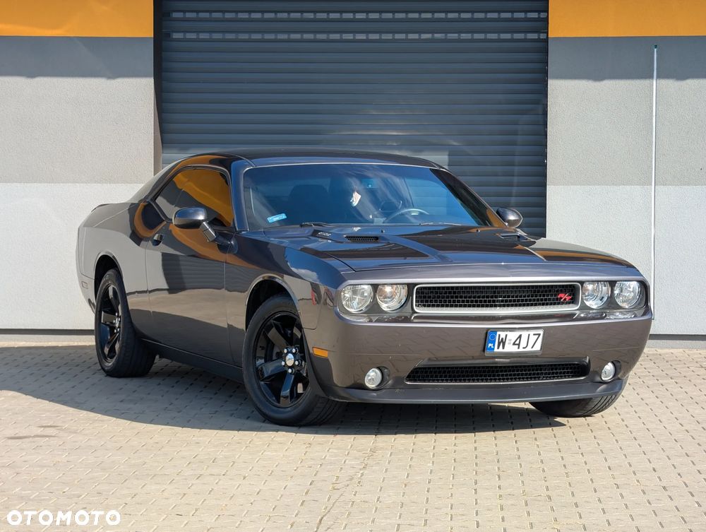 Dodge Challenger - 3