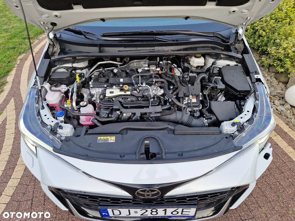 Toyota Corolla 2.0 Hybrid GR Sport Dynamic - 28