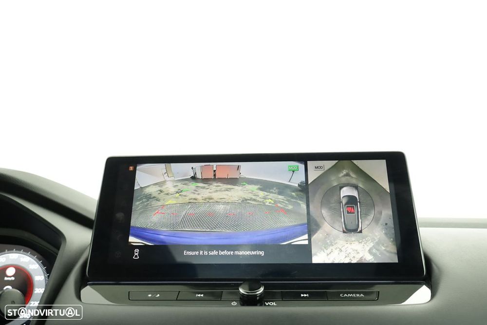 Nissan Qashqai 1.3 DIG-T N-Connecta LED Xtronic - 12