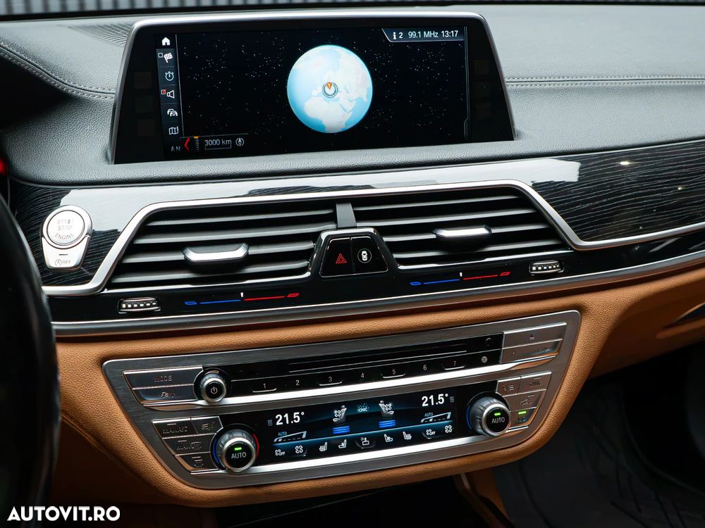 BMW Seria 7 730d xDrive - 38