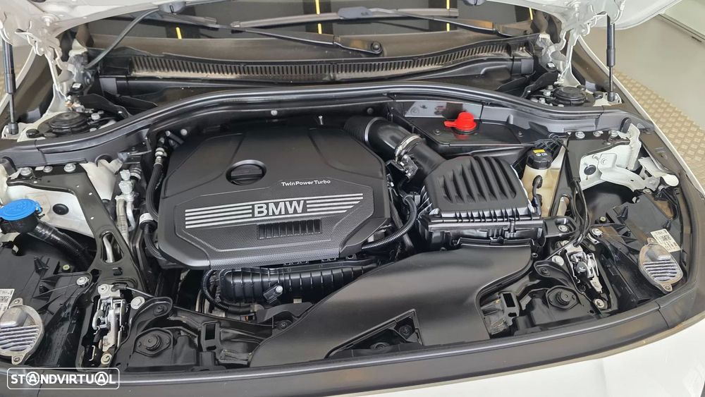 BMW 118 i Pack Desportivo M Auto - 26