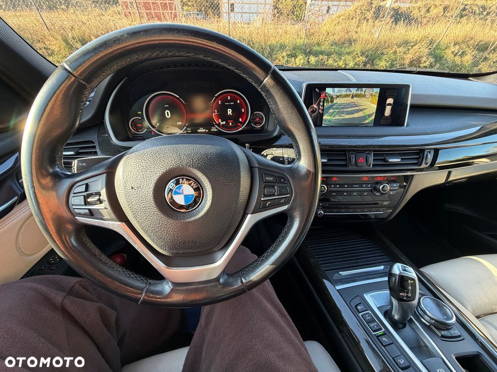 BMW X5 xDrive25d - 14