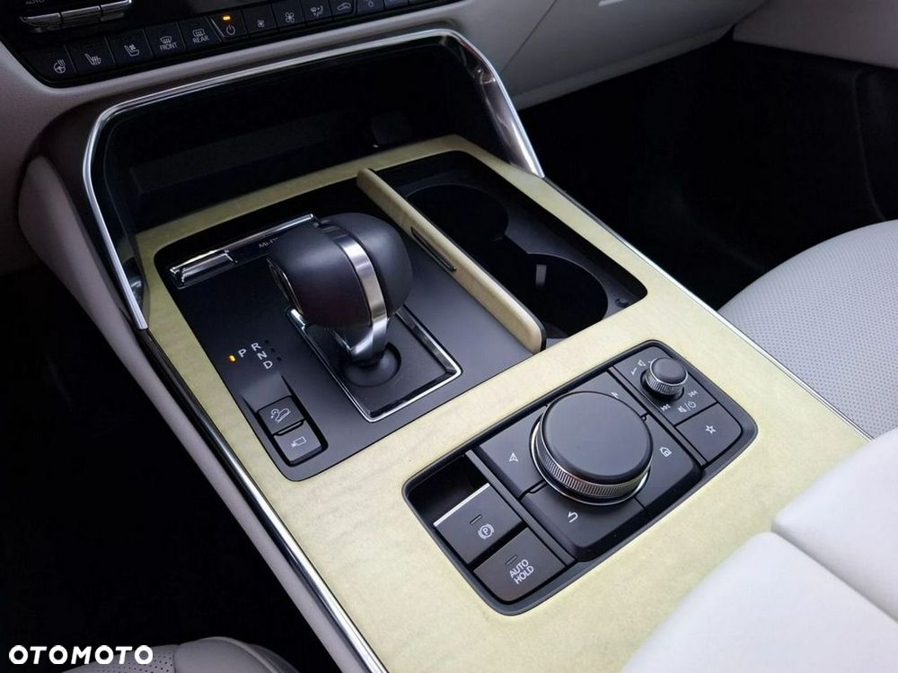 Mazda CX-90 - 25