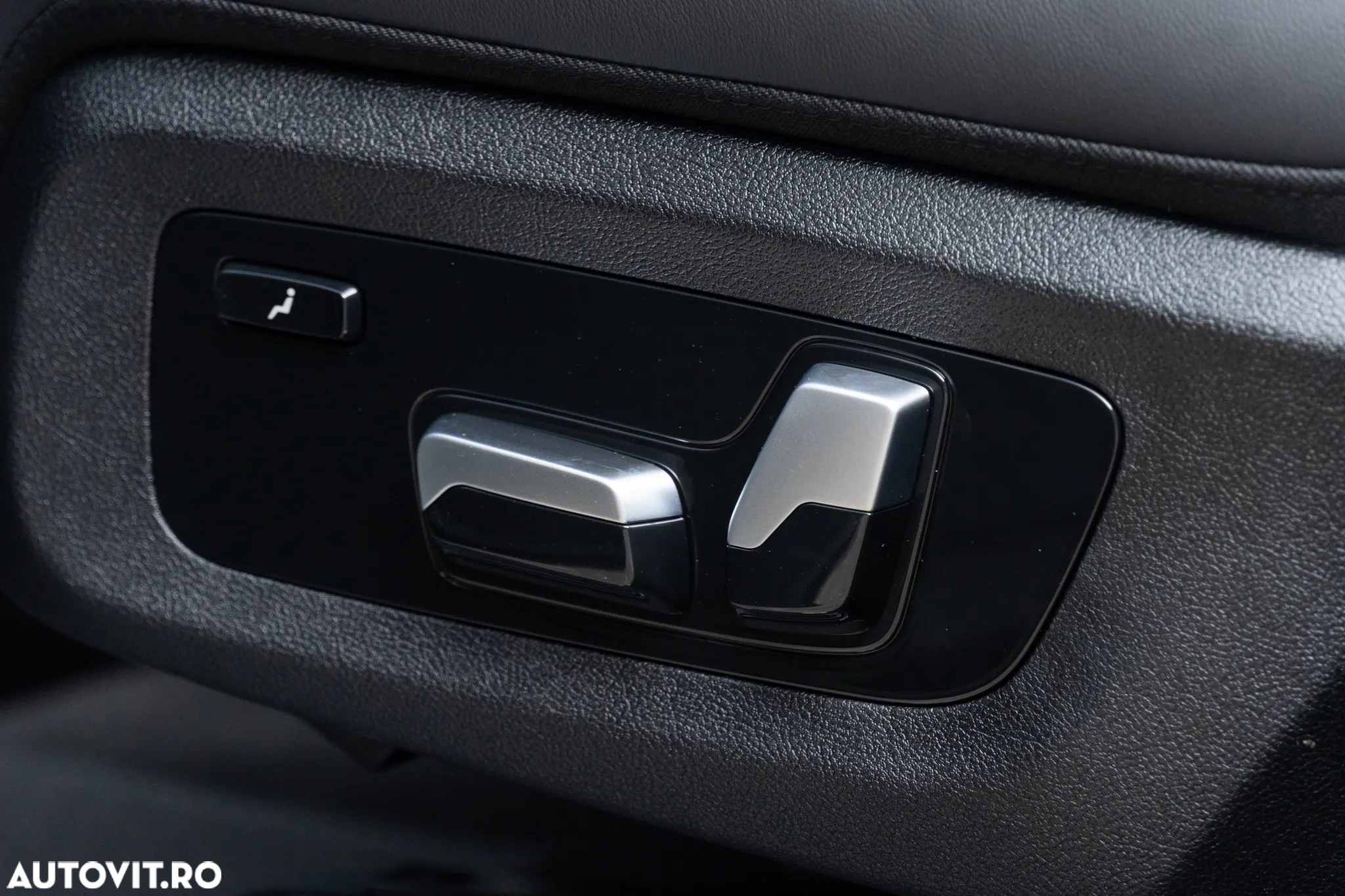 BMW X7 xDrive40d AT MHEV - 24