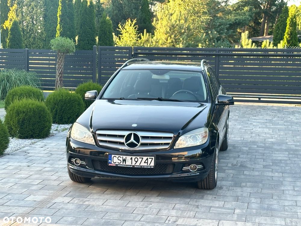 Mercedes-Benz Klasa C 180 K BlueEff Elegance - 2